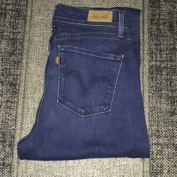 Levi's Denim - Levi’s jeans 512 skinny leg size 4M